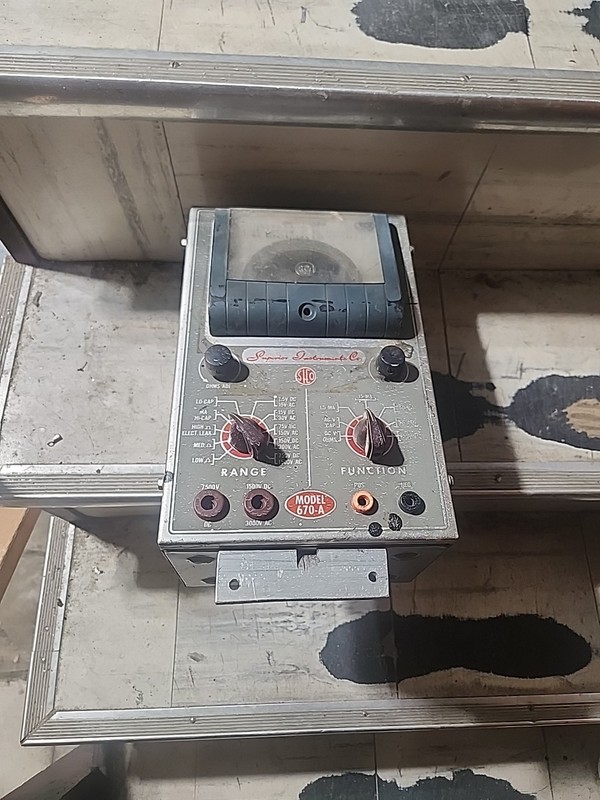 Superior Instruments Co 670-A Ohms Meter Vintage Analog Tester  As-Is