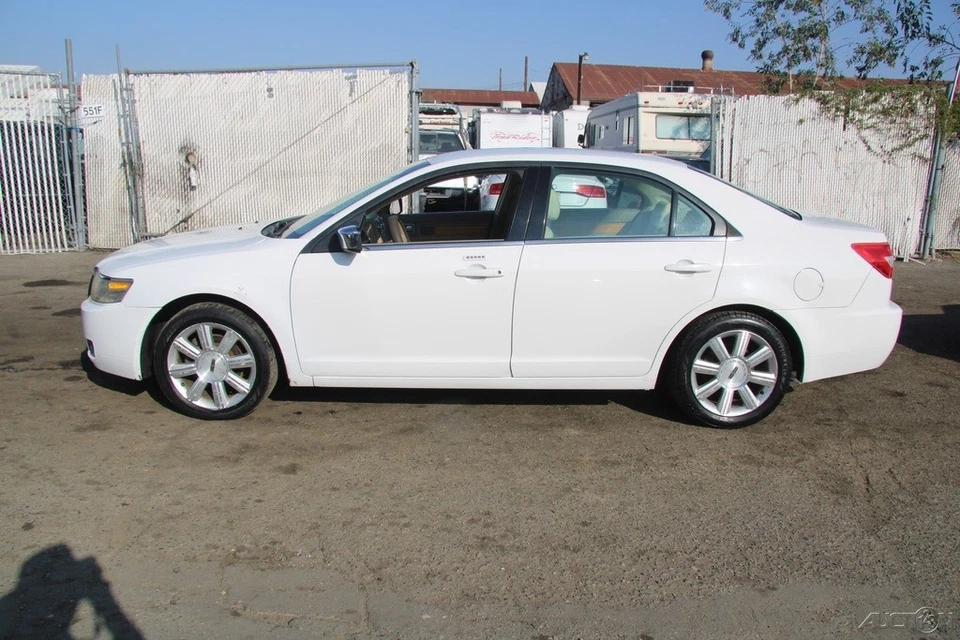 2007 Lincoln MKZ/Zephyr  - Image 3 of 4