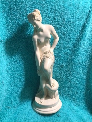 Vintage Mid Century  The Bather  Statue A. Santini 13'' tall CASEA