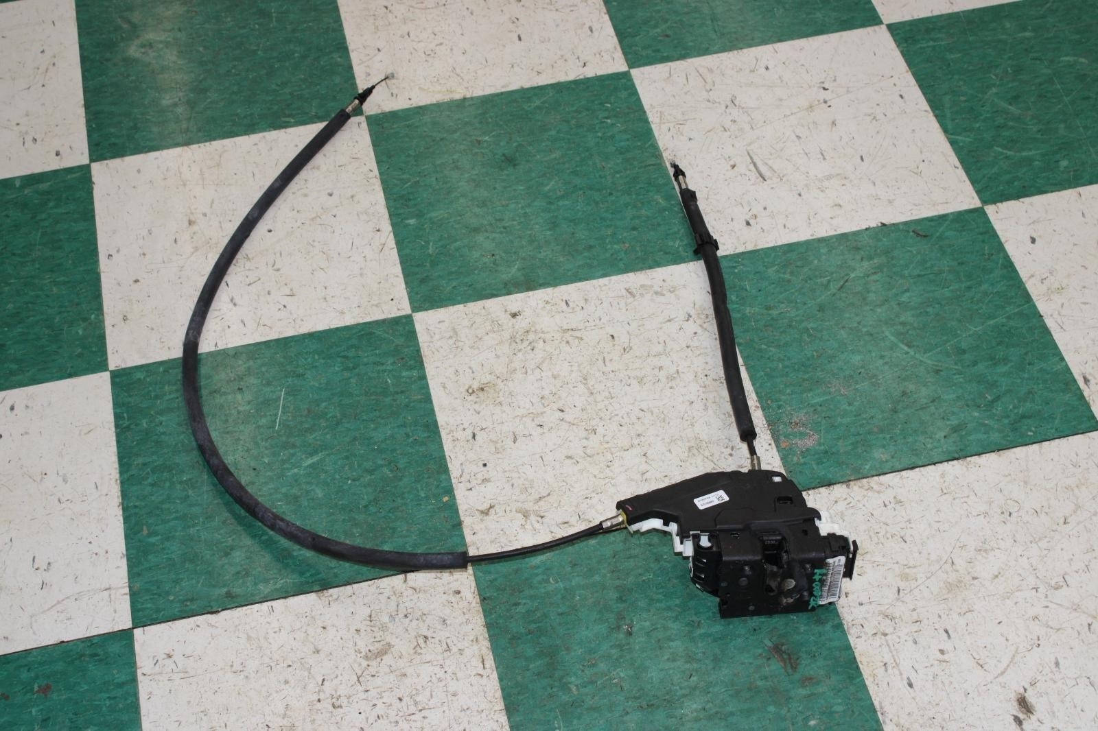 14-20 Ghibli Rear Passenger Right RH Power Door Locking Latch Factory OEM OE WTY
