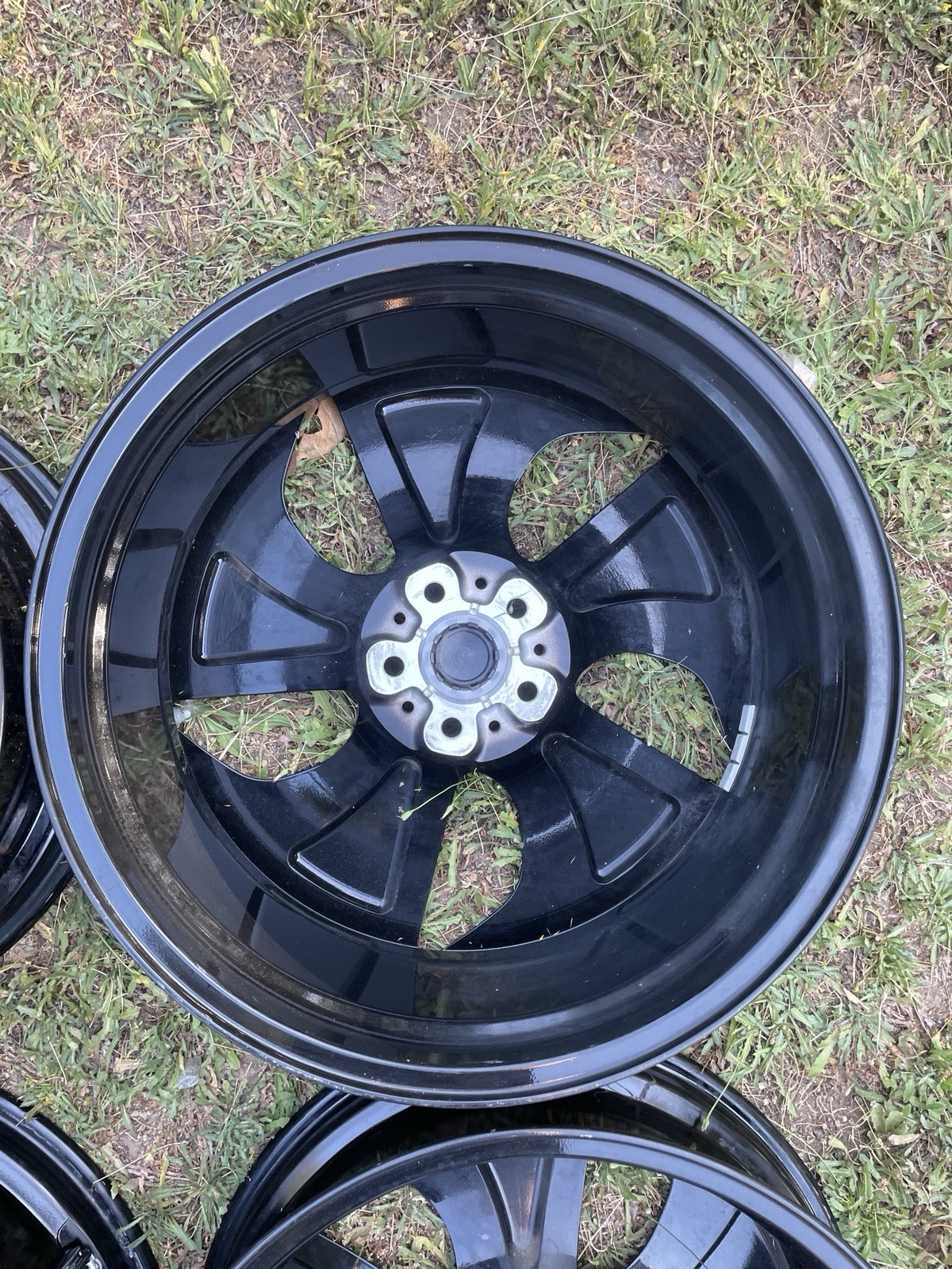 BMW i8 Front Wheels Set
