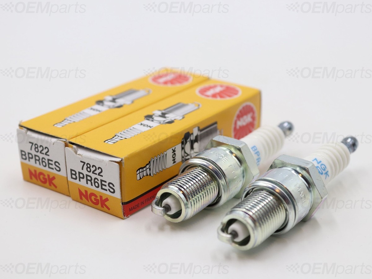 Set of (2) NGK Spark Plug MOTO GUZZI GRISO 850 (2007-2009
