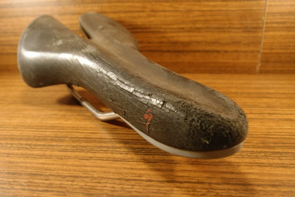 Asiento MTB Specialized 1999 vintage con rieles de titanio hecho en Italia sillín para hombre Foto 3 de 4