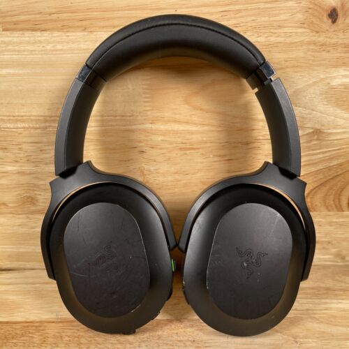 Razer Barracuda schwarz kabelloses Bluetooth über dem Ohr Gaming-Headset - für Teile - Bild 1 von 5