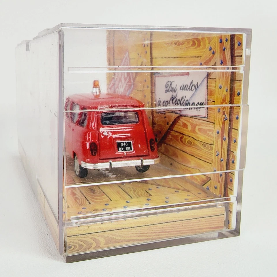 Norev Collection Renault 4 L 1963 Coat of Arms Red Police Car 1:43 Diecast - Image 3 of 4