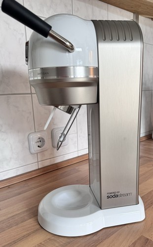 Kitchen Aid Sodastream Wassersprudler Artisan ⭐️Weiß⭐️ Komplett Sorglos Paket - Bild 4 von 12