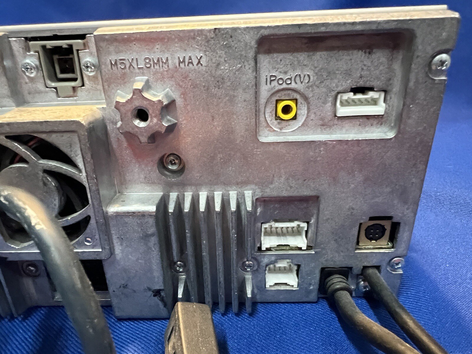 ALPINE INAW910 IVANAV20 7" Car Stereo DVD Navigation, RUE4203