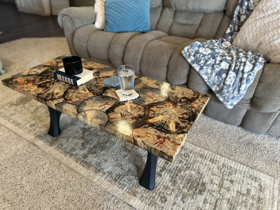 Mesa de centro epoxi de pino desconcertado - Hecha a mano - Casa de campo/granja rústica - ¡HERMOSA! Foto 2 de 4