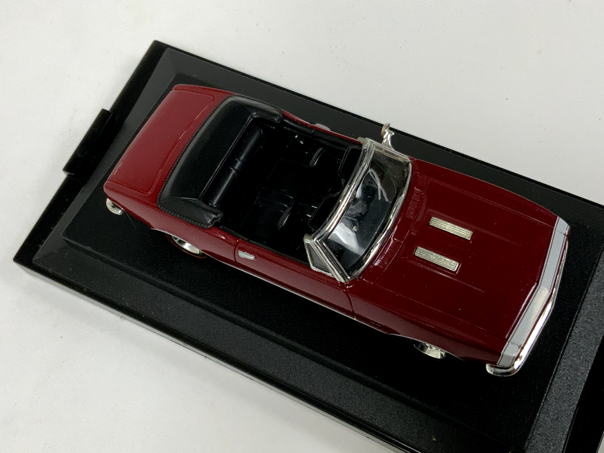 1/43 ERTL American Muscle Chevrolet Camaro SS 396 in red from 1967