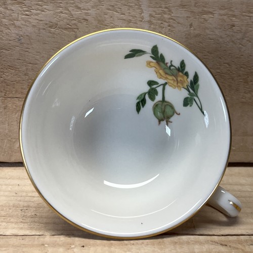 Castleton China USA Ma Lin Tea Cup and Saucer Floral Flowers Gold Trim 6 fl oz - Picture 7 of 16