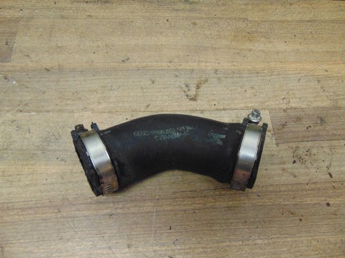 Audi A4 8E B6 2.5 TDI V6 Ladeluftschlauch  Druckschlauch Turbolader 8E0145944A 5