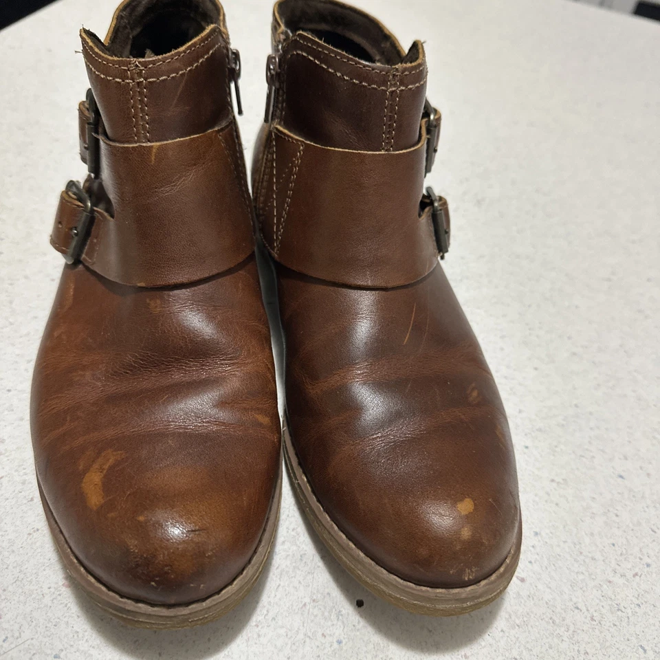 Timberland Earthkeepers  Brown Double Buckle Ankle Boots Women's SZ 8 - Image 2 of 4