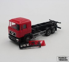 Herpa MAN F2000 Wechselbrückenmotorwagen rot/schwarz 1:87 /H27585