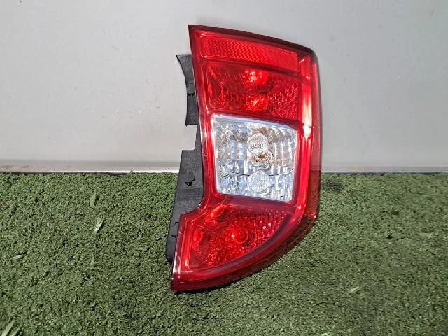 2010 KIA Rondo новый задний, левый задний фонарь - Изображение 3 из 4