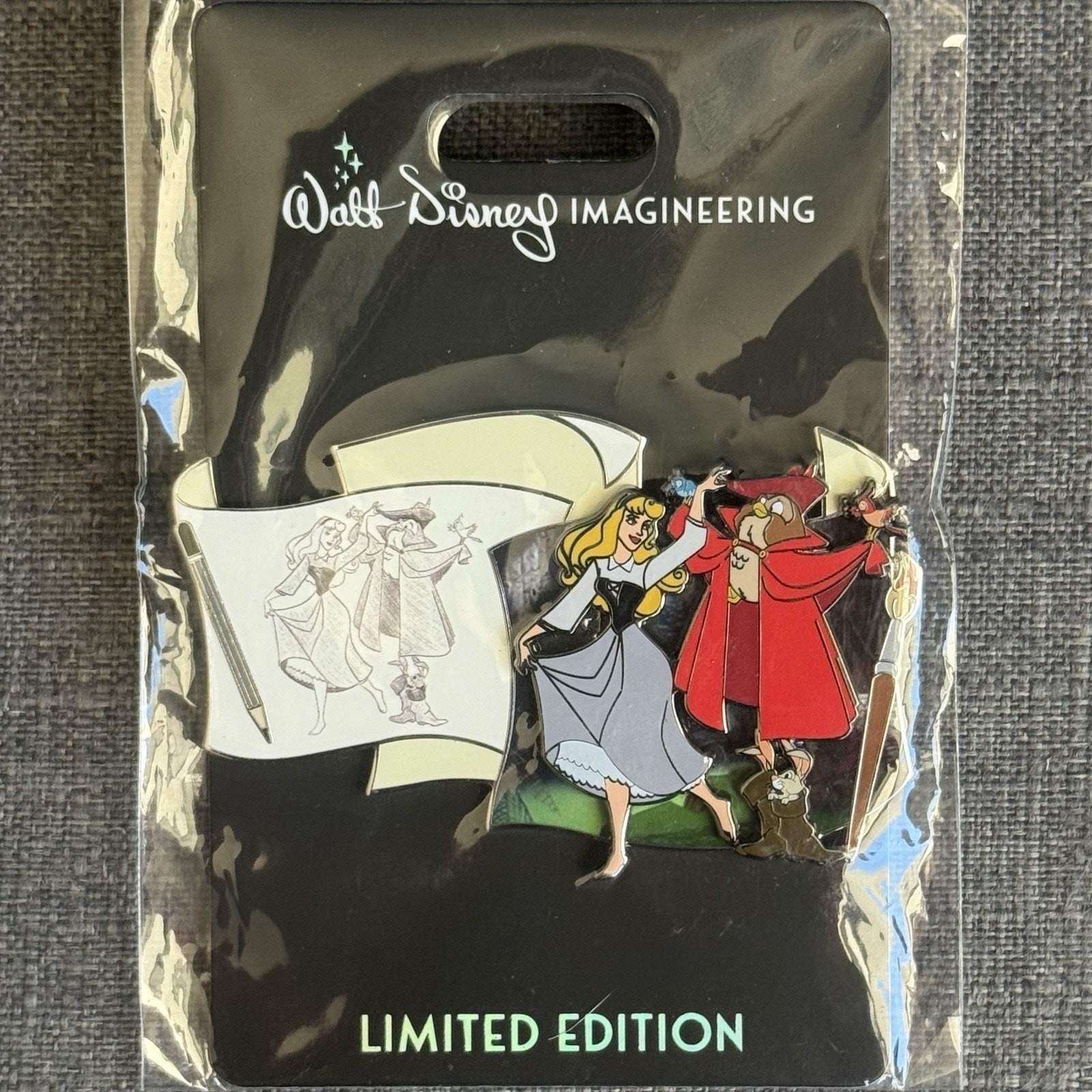 Disney WDI MOG Off the Page Sleeping Beauty Briar Rose LE 300 pin