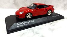 Minichamps 1:43 Porsche 911 996 Turbo 1999 Orangerot Perlcolor 430069308