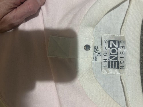 Women’s Vintage Design Zone Top Pastels - Picture 4 of 5
