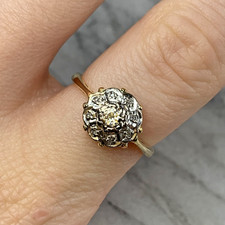 Diamond Ring 18 ct Gold  Illusion Set Floral Cluster 750 Yellow Gold - Size N