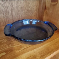 Anchor Hocking Ovenware Deep Pie Plate Fluted Cobalt Blue Glass 9" 1 Qt Handles