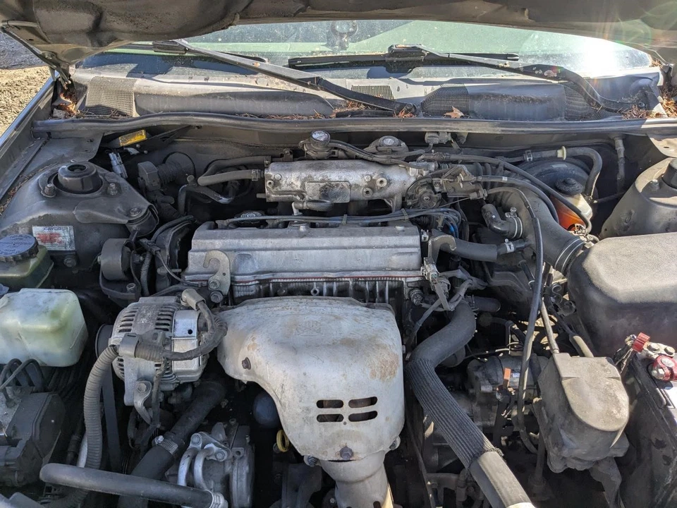 Medidor de flujo de aire de inyección de combustible usado se adapta a: Toyota Camry 1999 6 cilindros grado A Foto 2 de 4