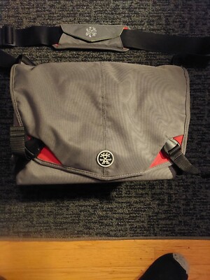 Crumpler 7 Million Dollar Home - Gray-Red-Green
