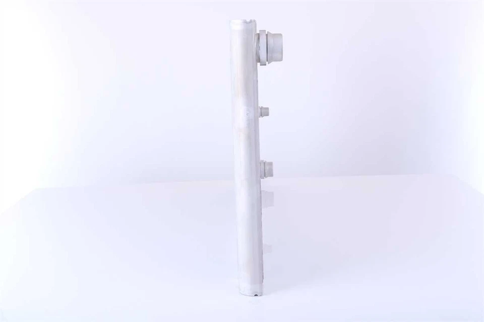 Радиатор подходит для 2008-2010 BMW 535i 535i xDrive 535xi NISSENS NORTH AMERICA INC. - Изображение 4 из 4