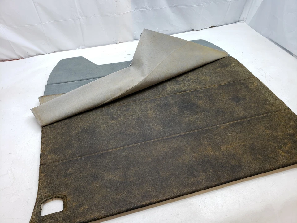 ALFOMBRA MALETERO AUDI TT MK1 2000 2001 2002 2003 2004 2005 2006 ALFOMBRILLA/FORRO Foto 3 de 4