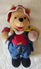 4TH OF JULY POOH BEAN BAG WITH TAGS 9" 2000 WALT DISNEY WORLD