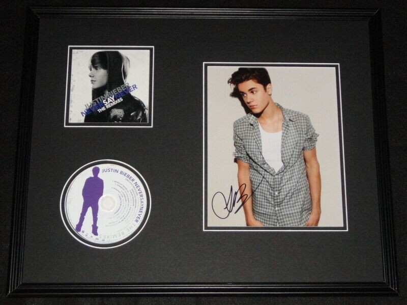 justin bieber サイン入り写真 Justin Bieber Autograph With Picture Frame My World One Time