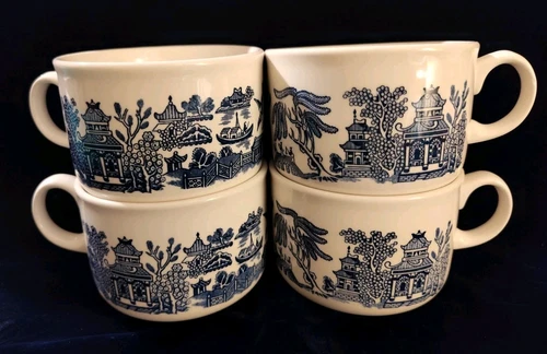 Vintage Churchill England Blue Willow Set of 4 Large Breakfast Cups/Soup Mugs