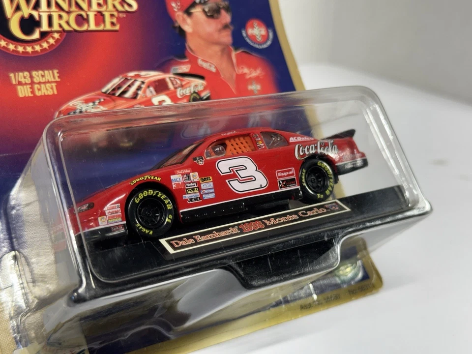 Lote de 2 1998/2000 Winners Circle Dale Earnhardt 1:43 #3 Monte Carlo Coca-Cola - Imagem 4 de 4
