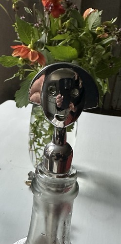 Alessi Anna G Champagne Sparkling Wine Stopper. Stainless Steel. Made in Italy. - Picture 5 of 11