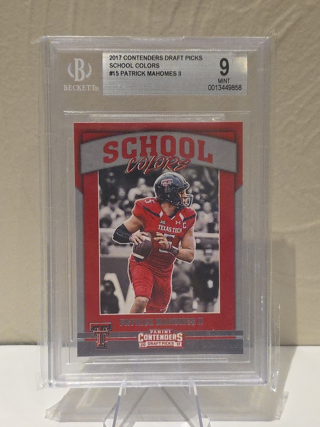 2017-18 Panini Contenders Draft Picks School Colors Patrick Mahomes BGS 9