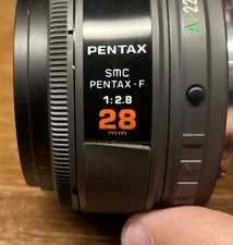 *Rare Early Model: Near Mint ++* SMC Pentax F 28mm F/2.8 Wide Angle AF Lens