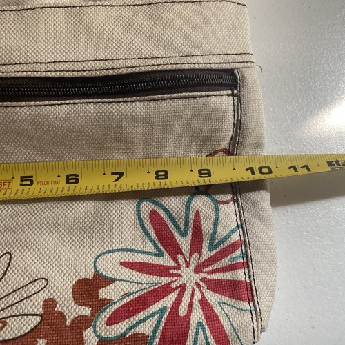 Thirty-One Free to be Daisy Craze Handtasche Umhängetasche creme Blumen Reißverschluss Schultertasche - Bild 8 von 9