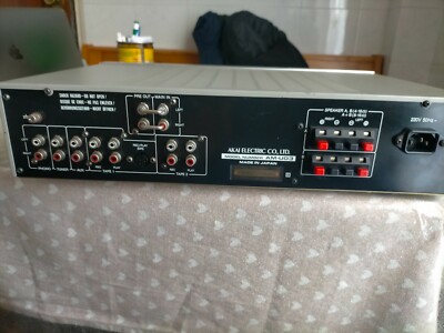 Amplificatore integrato Akai AM-U03 - Funzionante | eBay
