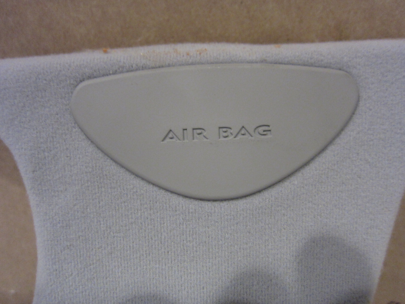 Maserati Quattroporte 2005+ - RH Upper B-Pillar Cover Trim - Grey  67200700