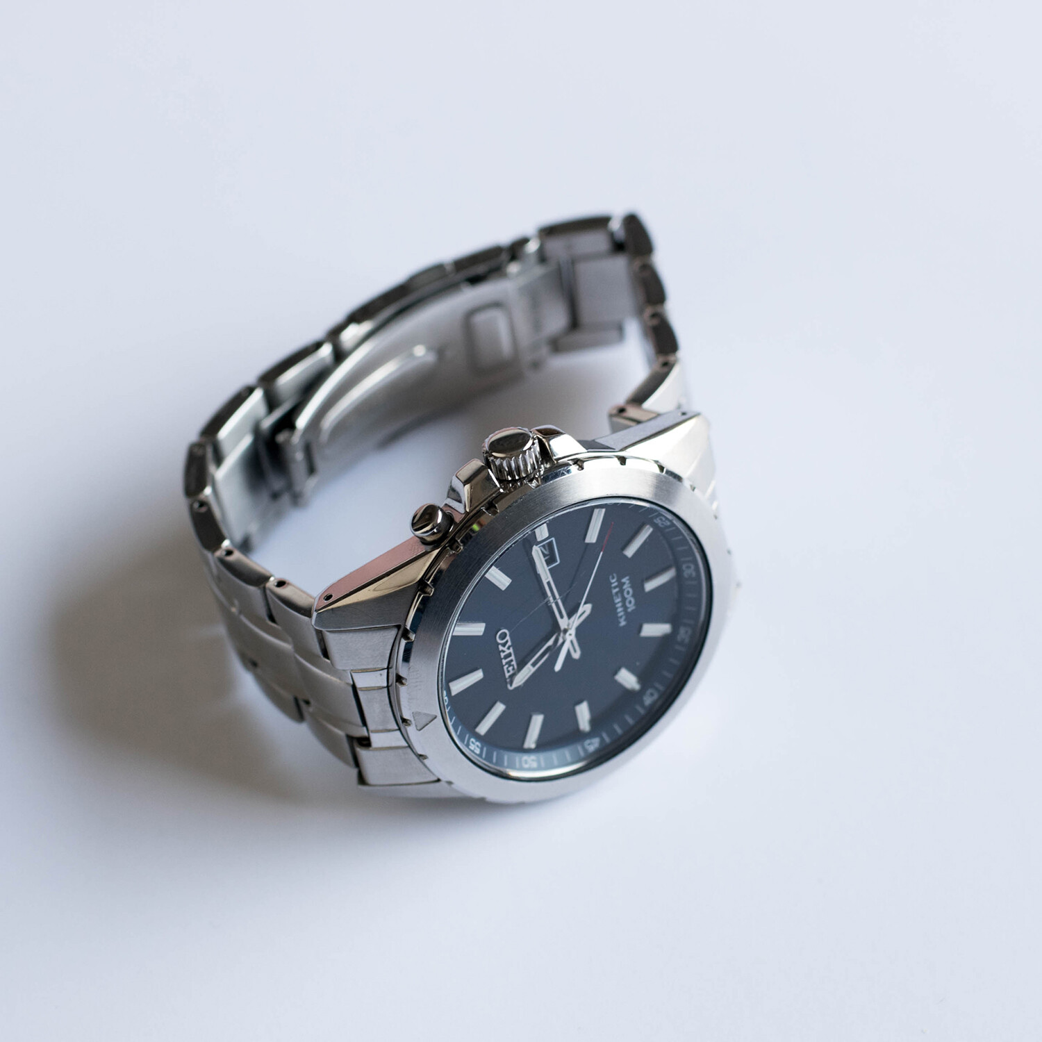 seiko kinetic 100m watch