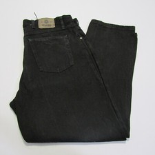 Wrangler Men’s Regular Fit straight leg Black W40 / L30  SKU M17468]