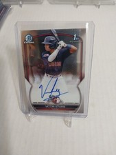2023 Bowman Chrome #CPA-VI Victor Izturis Auto 