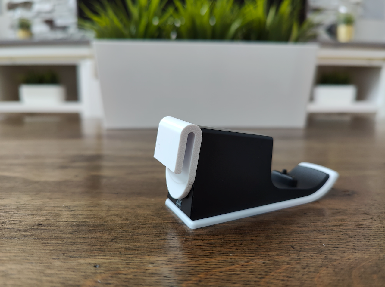 PlayStation Pulse Elite Clip for Charger - PS5 Mounting