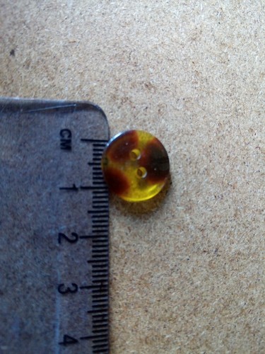 10x15mm COCONUT SHELL BUTTONS - CRAFT - Picture 4 of 4
