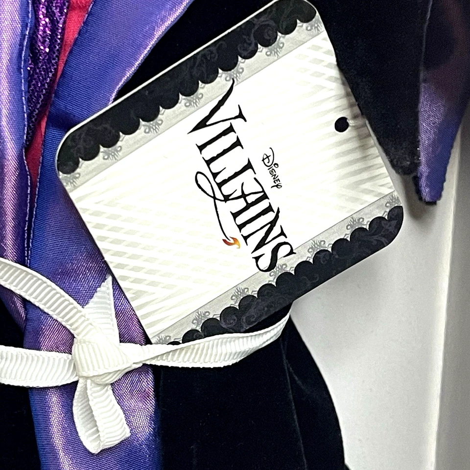 亚历山大夫人 71695 Maleficent 10 英寸娃娃 原始开箱 — 第 4/4 张图片