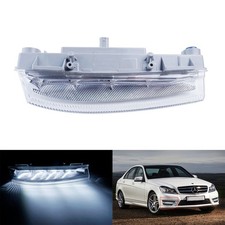 Rechts LED Wei&szlig; Tagfahrlicht f&uuml;r Mercedes-Benz E-Klasse W212 / S212 2009-2012