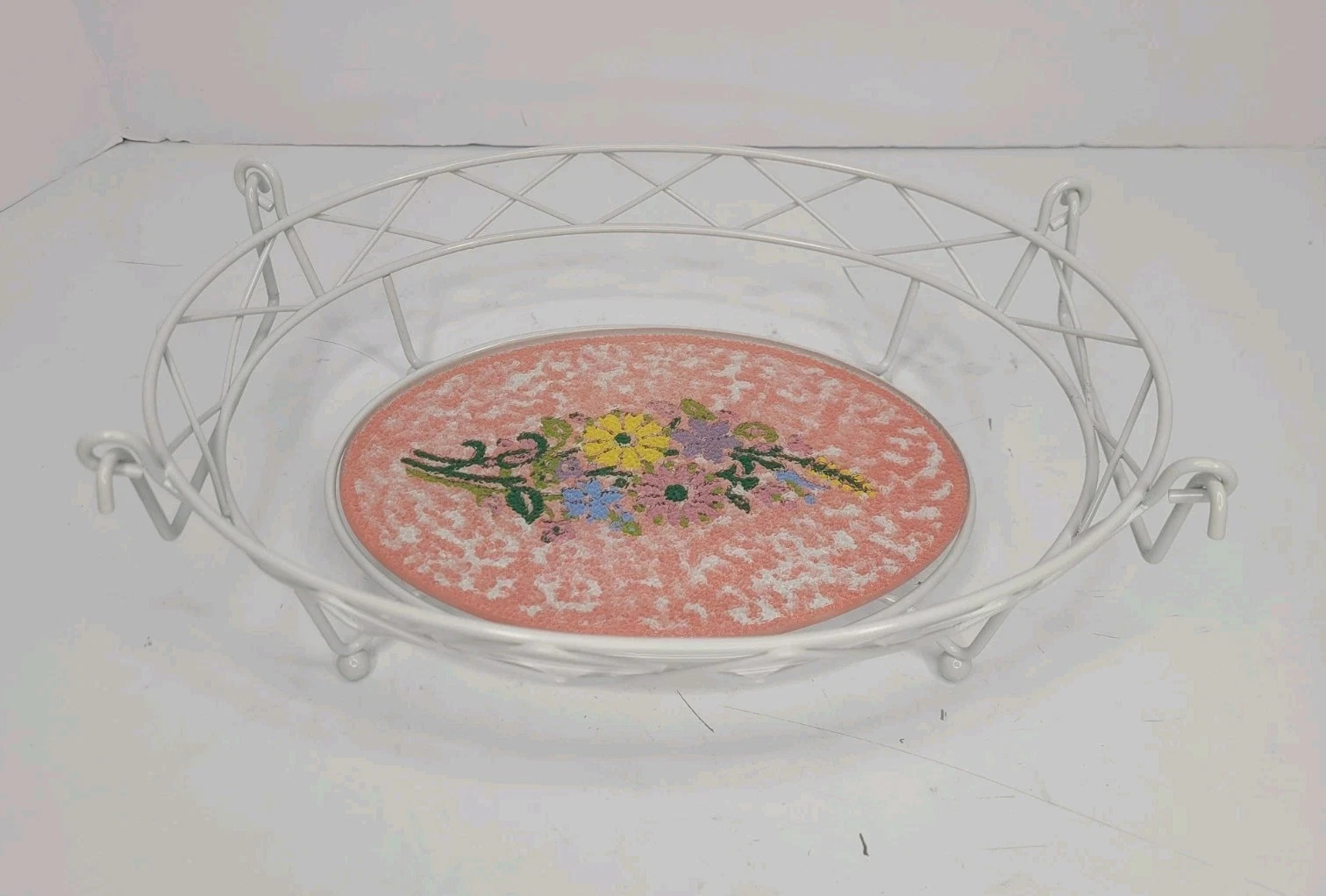 Temptations Tara Pink Floral Bouquet Oval Rack & Trivet Replacement 2 Piece Set