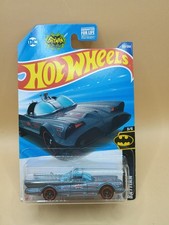 Hot Wheels NEW Case E 2025 HW TV Series Batmobile Gray (Promo Combine Shipping)