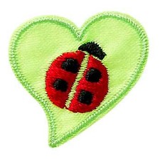 Mono Quick 02126 Marienkäfer Herzblatt, Bügelbild, Patch, ca. 2,5 x 2,5 cm