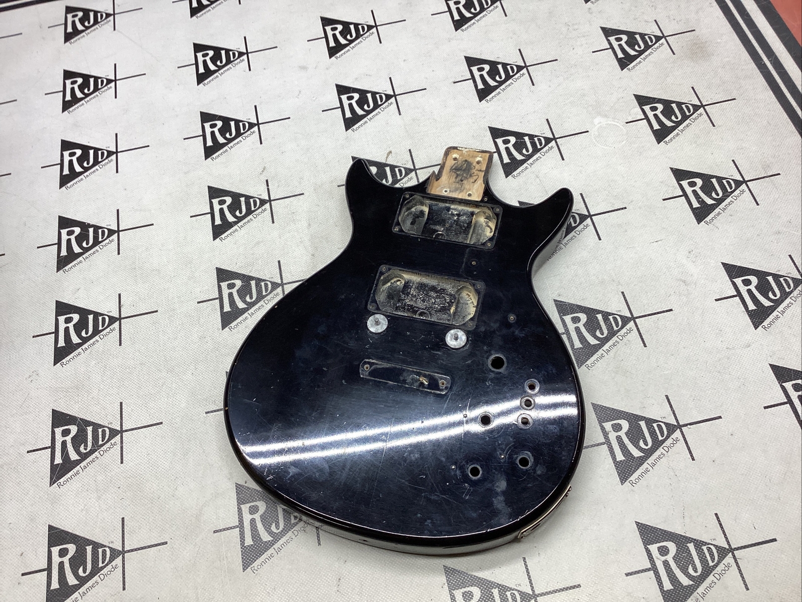 70’s Carvin DC150 Stereo Electric Guitar Body Black eBay