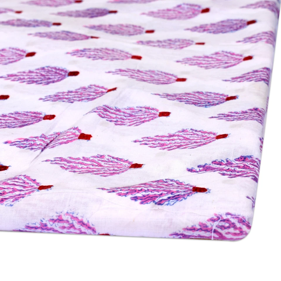 10 Yards Cactus Block Printed White Handmade Twill Weave Cotton Garment Material - Image 4 of 4