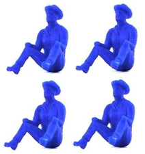 Marx 4 Wagon Drivers - 54mm unpainted plastic toy soldiers - mid blue color